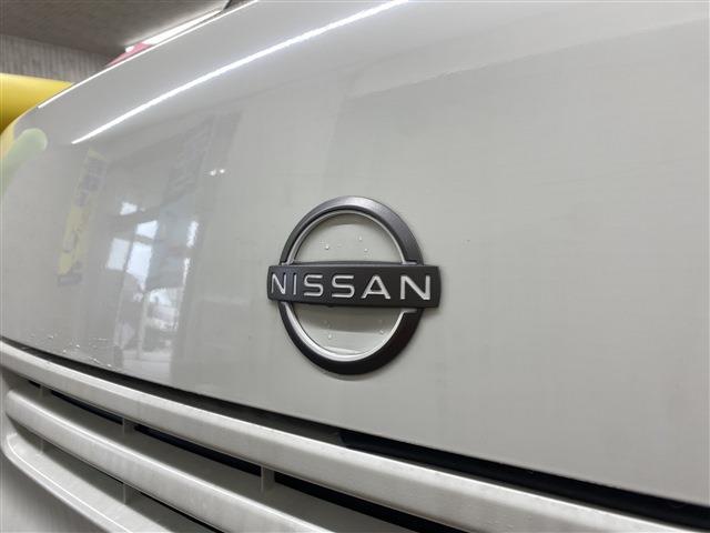 ＮＶ１００クリッパーバン 　４ＷＤ　ＦＭ／ＡＭチューナー　アイドリングストップ　パートタイム４ＷＤ　衝突被害軽減システム　ＬＥＤルームランプ　　エアコン　パワーステアリング（8枚目）
