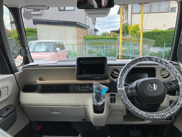 Ｎ－ＢＯＸ ベースグレード　４ＷＤ　届け出済み未使用車　両側スライド・片側電動　クリアランスソナー　オートクルーズコントロール　レーンアシスト　衝突被害軽減システム　オートライト　ＬＥＤヘッドランプ　スマートキー（2枚目）
