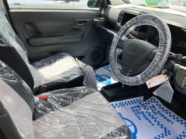 ミライース Ｌ　ＳＡＩＩＩ　４ＷＤ　届け出済み未使用車　クリアランスソナー　衝突被害軽減システム　オートマチックハイビーム　オートライト　キーレスエントリー　アイドリングストップ　ＣＶＴ　盗難防止システム　ＡＢＳ　ＥＳＣ（11枚目）