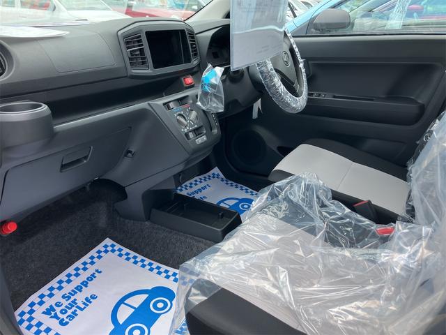 ミライース Ｌ　４ＷＤ　届け出済み未使用車　オートライト　キーレスエントリー　アイドリングストップ　ＣＶＴ　盗難防止システム　ＡＢＳ　ＥＳＣ　衝突安全ボディ　エアコン　パワーステアリング　パワーウィンドウ（9枚目）