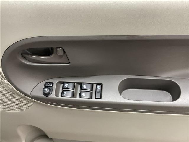 タント Ｌ　ＳＡＩＩＩ　４ＷＤ　両側スライドドア　衝突被害軽減システム　盗難防止システム　衝突安全ボディ　クリアランスソナー　シートヒーター　片側ピラーレススライドドア（31枚目）