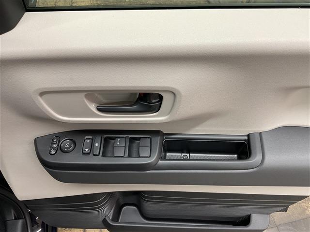 N-BOX ベースグレード(59枚目)