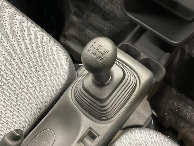 キャリイトラック 　４ＷＤ　運転席・助手席エアーバック　ＡＢＳ　ＥＳＣ　盗難防止システム（30枚目）