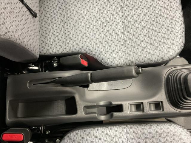 キャリイトラック 　４ＷＤ　運転席・助手席エアーバック　ＡＢＳ　ＥＳＣ　盗難防止システム（31枚目）