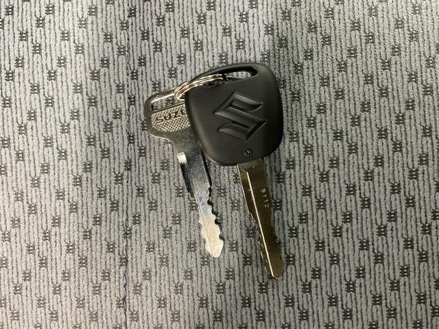 キャリイトラック 　４ＷＤ　運転席・助手席エアーバック　ＡＢＳ　ＥＳＣ　盗難防止システム（44枚目）