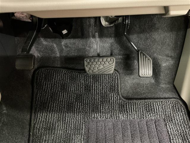 青森の届出済未使用車専門店だからもちろん「修復歴なし」のおクルマのみ取り扱っております。ローンも最長１２０回までご用意しております。即日審査最短３０分！審査が不安な方もご相談ください！