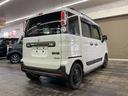スペーシアギア ハイブリッドＸＺ　４ＷＤ　運転席・助手席エアーバック　ＡＢＳ　ＥＳＣ　盗難防止システム　衝突被害軽減システム　衝突安全ボディ　アイドリングストップ　クリアランスソナー（8枚目）