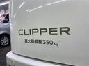 　４ＷＤ　ＦＭ／ＡＭチューナー　アイドリングストップ　パートタイム４ＷＤ　衝突被害軽減システム　ＬＥＤルームランプ　　エアコン　パワーステアリング（15枚目）