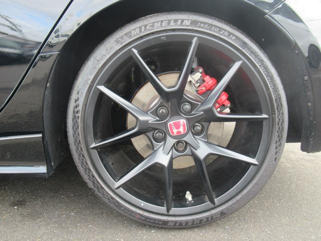 シビック タイプRレーシングブラックパッケージ(19枚目)