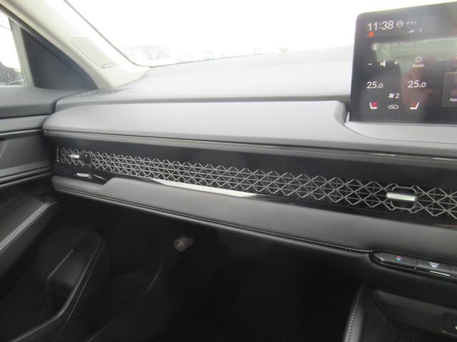 アコード e:HEV 純正ナビ フルセグTV HondaSENSING 障害物センサー Google搭載デジタルサービス対応 Bluetooth接続 純正18インチアルミホイール 電動シート ETC2.0(65枚目)