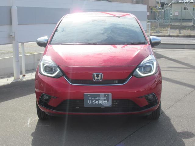 フィット e:HEVリュクス 4WD HondaSENSING 純正ナビ インターナビ対応 純正16インチアルミホイール 障害物センサー リアカメラ LEDヘッドライト Bluetooth接続 CD/DVD再生 ETC(2枚目)