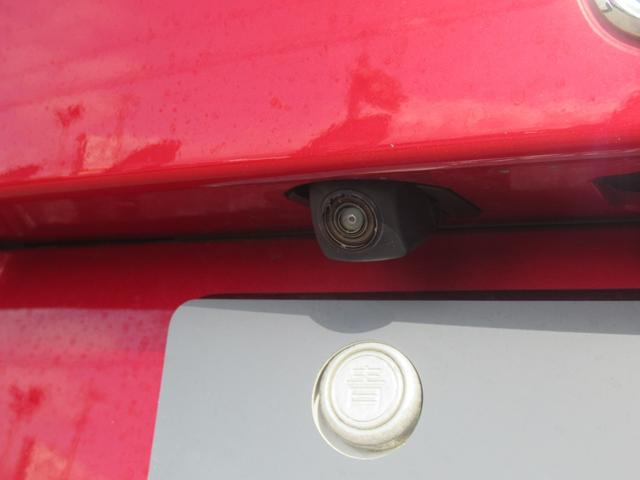 フィット e:HEVリュクス 4WD HondaSENSING 純正ナビ インターナビ対応 純正16インチアルミホイール 障害物センサー リアカメラ LEDヘッドライト Bluetooth接続 CD/DVD再生 ETC(11枚目)