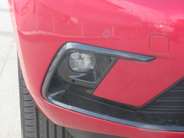 フィット e:HEVリュクス 4WD HondaSENSING 純正ナビ インターナビ対応 純正16インチアルミホイール 障害物センサー リアカメラ LEDヘッドライト Bluetooth接続 CD/DVD再生 ETC(23枚目)