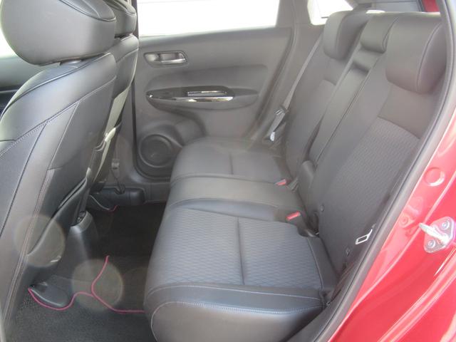 フィット e:HEVリュクス 4WD HondaSENSING 純正ナビ インターナビ対応 純正16インチアルミホイール 障害物センサー リアカメラ LEDヘッドライト Bluetooth接続 CD/DVD再生 ETC(37枚目)