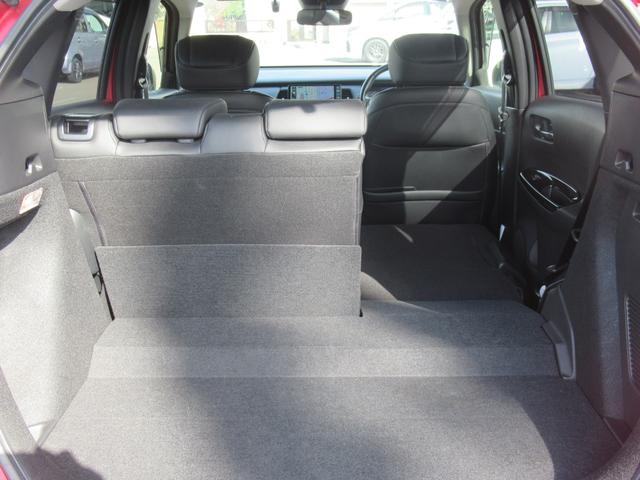 フィット e:HEVリュクス 4WD HondaSENSING 純正ナビ インターナビ対応 純正16インチアルミホイール 障害物センサー リアカメラ LEDヘッドライト Bluetooth接続 CD/DVD再生 ETC(44枚目)