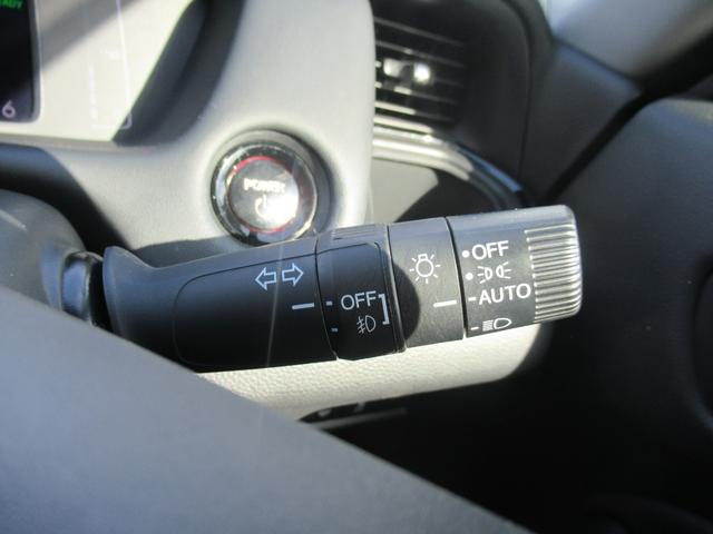 フィット e:HEVリュクス 4WD HondaSENSING 純正ナビ インターナビ対応 純正16インチアルミホイール 障害物センサー リアカメラ LEDヘッドライト Bluetooth接続 CD/DVD再生 ETC(54枚目)