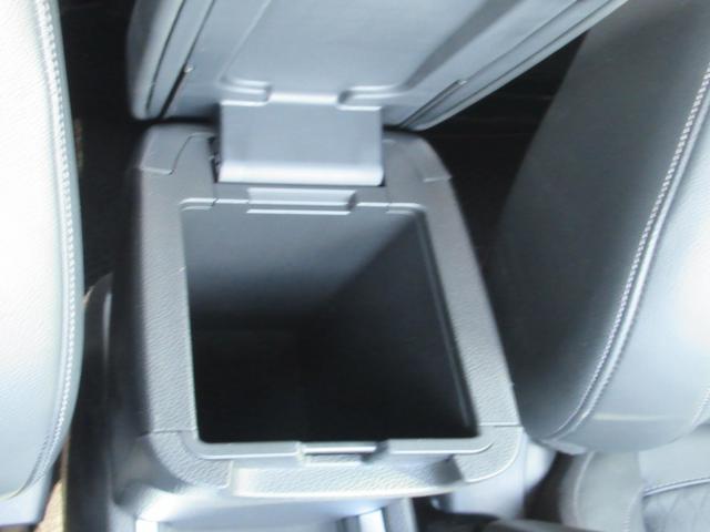 フィット e:HEVリュクス 4WD HondaSENSING 純正ナビ インターナビ対応 純正16インチアルミホイール 障害物センサー リアカメラ LEDヘッドライト Bluetooth接続 CD/DVD再生 ETC(72枚目)