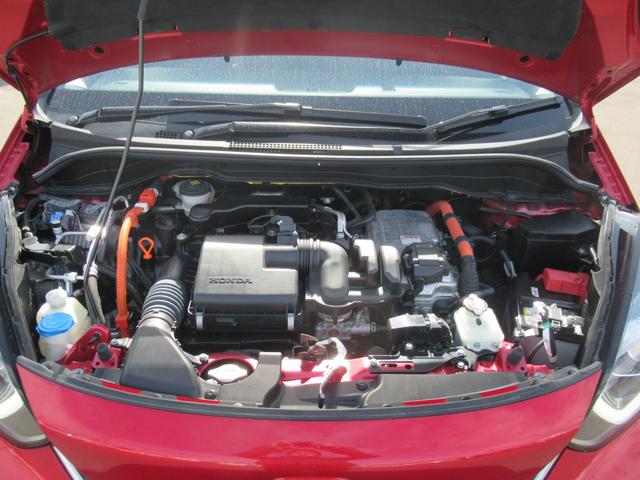 フィット e:HEVリュクス 4WD HondaSENSING 純正ナビ インターナビ対応 純正16インチアルミホイール 障害物センサー リアカメラ LEDヘッドライト Bluetooth接続 CD/DVD再生 ETC(75枚目)