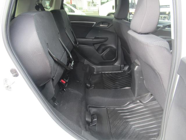 フィット 13G・Fコンフォートエディション 4WD HondaSENSING ドラレコ前後 社外ナビ フルセグTV Bluetooth接続 レーンアシスト LEDヘッドライト 社外15インチアルミホイール シートヒーター ETC車載器(42枚目)