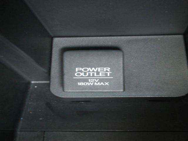 フィット 13G・Fコンフォートエディション 4WD HondaSENSING ドラレコ前後 社外ナビ フルセグTV Bluetooth接続 レーンアシスト LEDヘッドライト 社外15インチアルミホイール シートヒーター ETC車載器(65枚目)