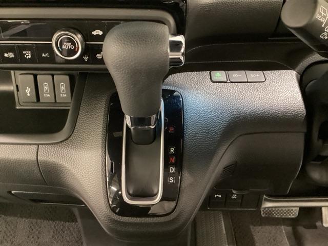 Ｎ－ＢＯＸカスタム ＥＸ　光触媒抗菌消臭施工済（8枚目）
