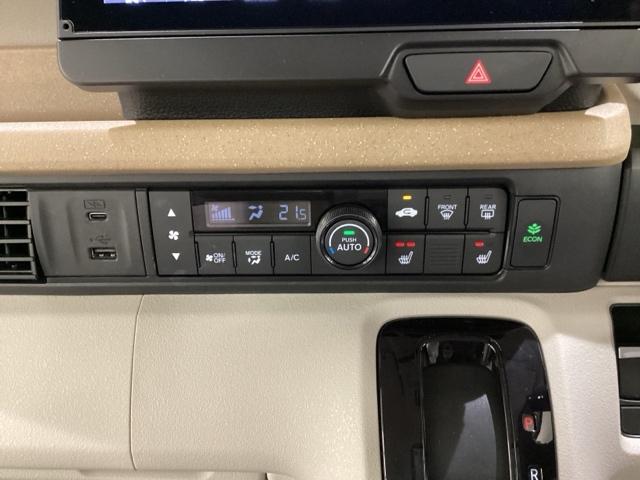Ｎ－ＢＯＸ ベースグレード　中古スタッドレスタイヤ、純正メモリーナビ、ドライブレコーダー前後装着＋ＥＴＣ付　当社デモカー（12枚目）