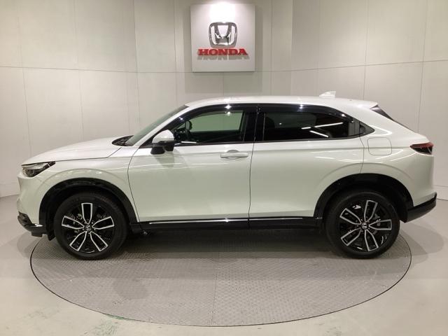 ヴェゼル ｅ：ＨＥＶＺ　光触媒抗菌消臭施工済（4枚目）