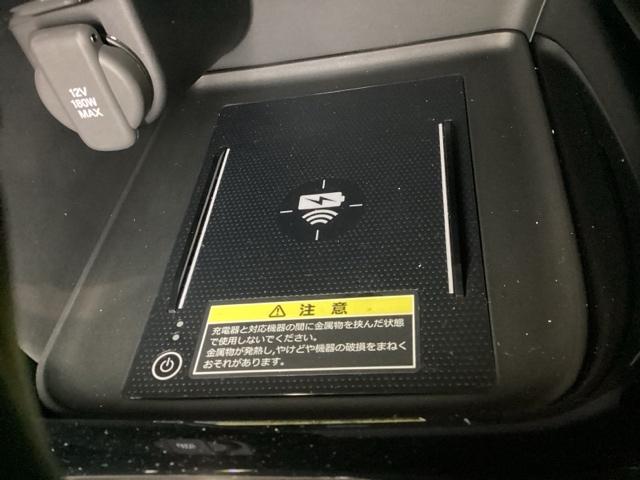 ヴェゼル ｅ：ＨＥＶＺ　光触媒抗菌消臭施工済（19枚目）