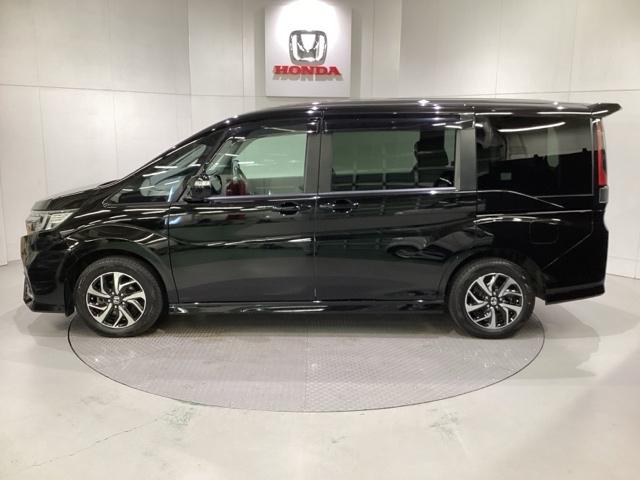 ステップワゴンスパーダ スパーダホンダセンシング　いまコレ＋新品・フロアカーペットマット付　リモコンエンジンスターター付　光触媒抗菌消臭施工済（6枚目）