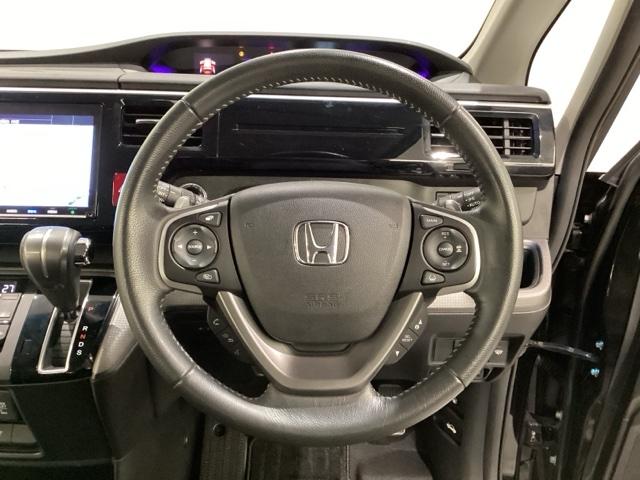 ステップワゴンスパーダ スパーダホンダセンシング　いまコレ＋新品・フロアカーペットマット付　リモコンエンジンスターター付　光触媒抗菌消臭施工済（13枚目）