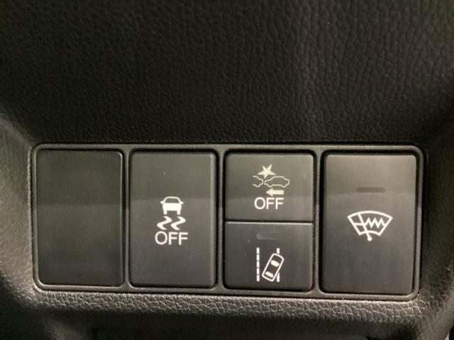 ステップワゴンスパーダ スパーダホンダセンシング　いまコレ＋新品・フロアカーペットマット付　リモコンエンジンスターター付　光触媒抗菌消臭施工済（16枚目）