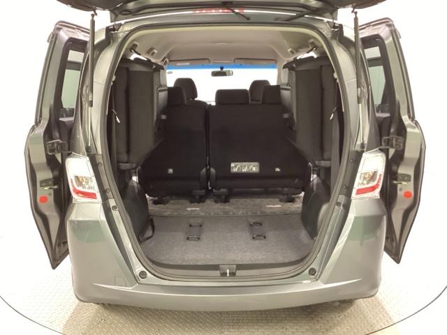 フリード Ｇジャストセレクション　光触媒抗菌消臭施工済（21枚目）