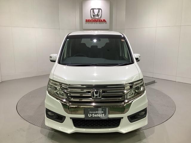 ステップワゴンスパーダ Ｚクールスピリット　光触媒抗菌消臭施工済（2枚目）