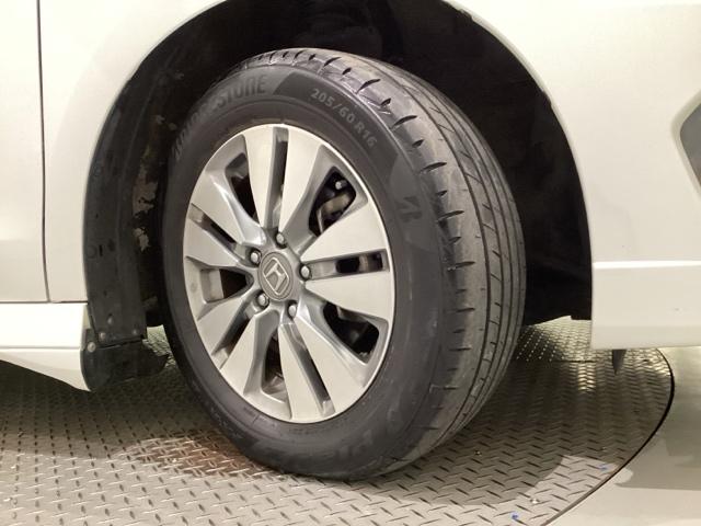 ステップワゴンスパーダ Ｚクールスピリット　光触媒抗菌消臭施工済（22枚目）