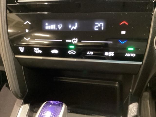 シャトル ハイブリッドX 光触媒抗菌消臭施工済(9枚目)