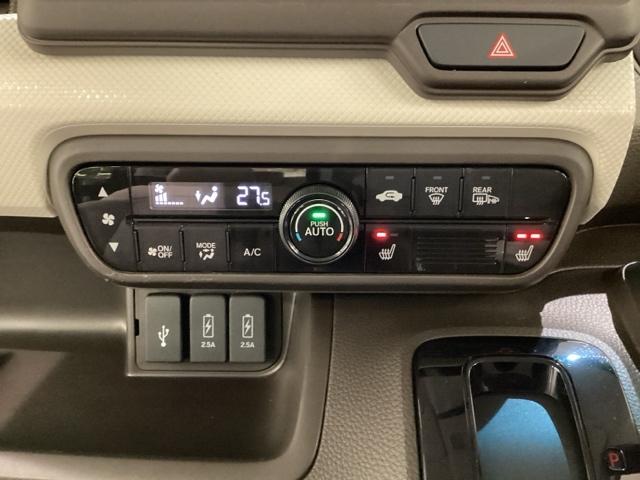 N-BOX L いまコレ+新品・フロアカーペットマット付 光触媒抗菌消臭施工済(11枚目)