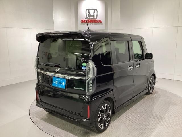 Ｎ－ＢＯＸカスタム Ｇ・Ｌターボホンダセンシング　いまコレ＋新品・フロアカーペットマット付　リモコンエンジンスターター付　光触媒抗菌消臭施工済（5枚目）