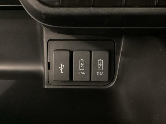 Ｎ－ＢＯＸカスタム Ｇ・Ｌターボホンダセンシング　いまコレ＋新品・フロアカーペットマット付　リモコンエンジンスターター付　光触媒抗菌消臭施工済（12枚目）