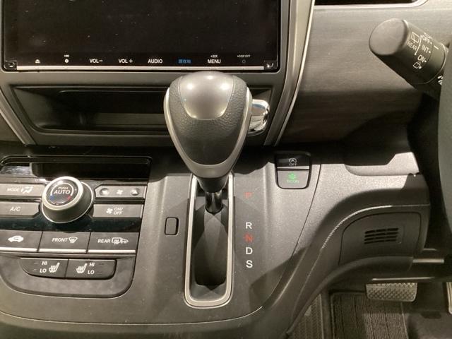 フリード G・ホンダセンシング ドライブレコーダー前後装備車 光触媒抗菌消臭施工済(9枚目)