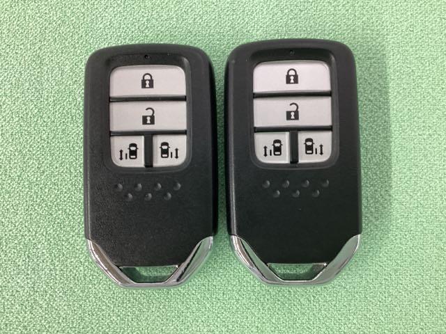 フリード G・ホンダセンシング ドライブレコーダー前後装備車 光触媒抗菌消臭施工済(13枚目)