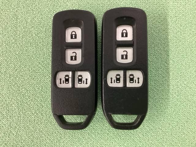 N-BOX GSSパッケージ いまコレ+新品・フロアカーペットマット付 光触媒抗菌消臭施工済(14枚目)