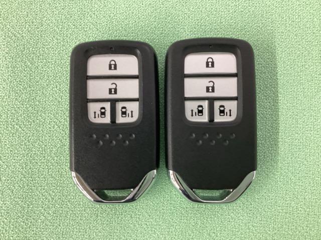 フリード G・ホンダセンシング 光触媒抗菌消臭施工済(12枚目)