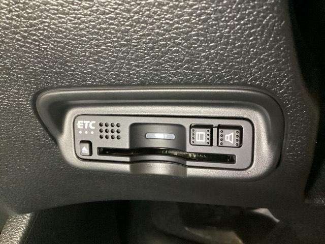 ヴェゼル ハイブリッドＸ・ホンダセンシング　光触媒抗菌消臭施工済（14枚目）