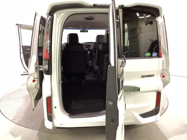 ステップワゴンスパーダ スパーダ・クールスピリット　光触媒抗菌消臭施工済（23枚目）