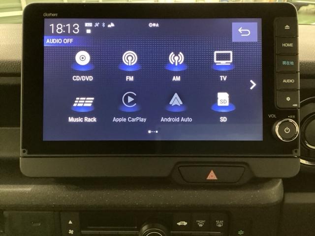 ナビゲーションはフルセグＴＶ、インターナビ対応のＧａｔｈｅｒｓ純正メモリーナビを搭載しています。Ｂｌｕｅｔｏｏｔｈオーディオ機能がありますので、スマートフォンなどの音楽も再生できます。