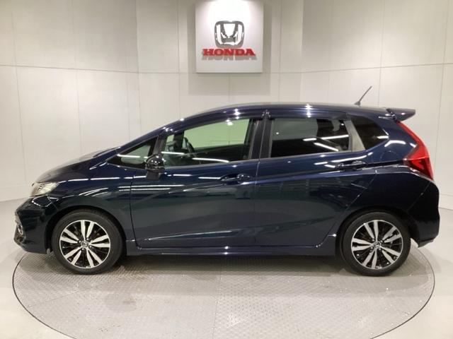 フィット ＲＳホンダセンシング　いまコレ＋新品・フロアカーペットマット付　光触媒抗菌消臭施工済（6枚目）