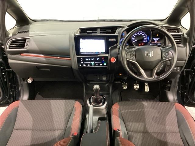 フィット ＲＳホンダセンシング　いまコレ＋新品・フロアカーペットマット付　光触媒抗菌消臭施工済（7枚目）