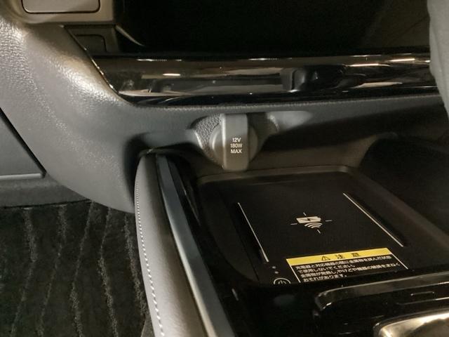 ヴェゼル ｅ：ＨＥＶＺ　中古スタッドレスタイヤ、純正ナビディスプレー、ドライブレコーダー前後装着＋ＥＴＣ付　当社デモカー（22枚目）