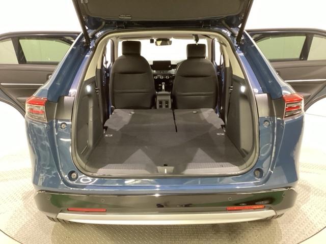 ヴェゼル ｅ：ＨＥＶＺ　中古スタッドレスタイヤ、純正ナビディスプレー、ドライブレコーダー前後装着＋ＥＴＣ付　当社デモカー（26枚目）