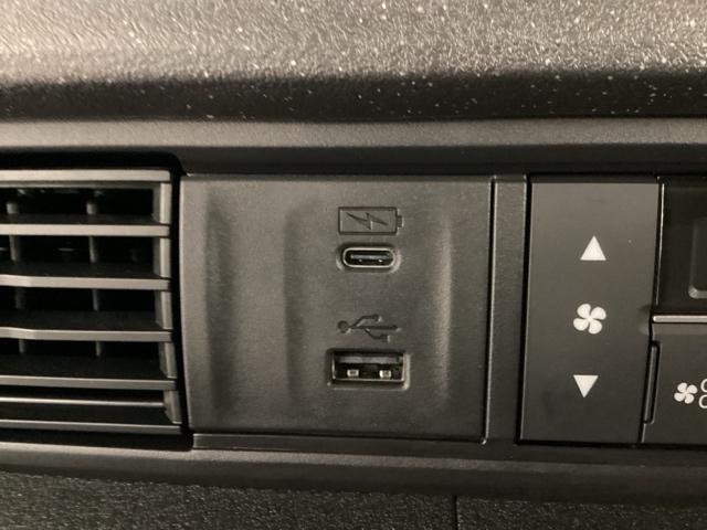 Ｎ－ＢＯＸカスタム ベースグレード　中古スタッドレスタイヤ、純正メモリーナビ、ドライブレコーダー前後装着＋ＥＴＣ付　当社デモカー（13枚目）